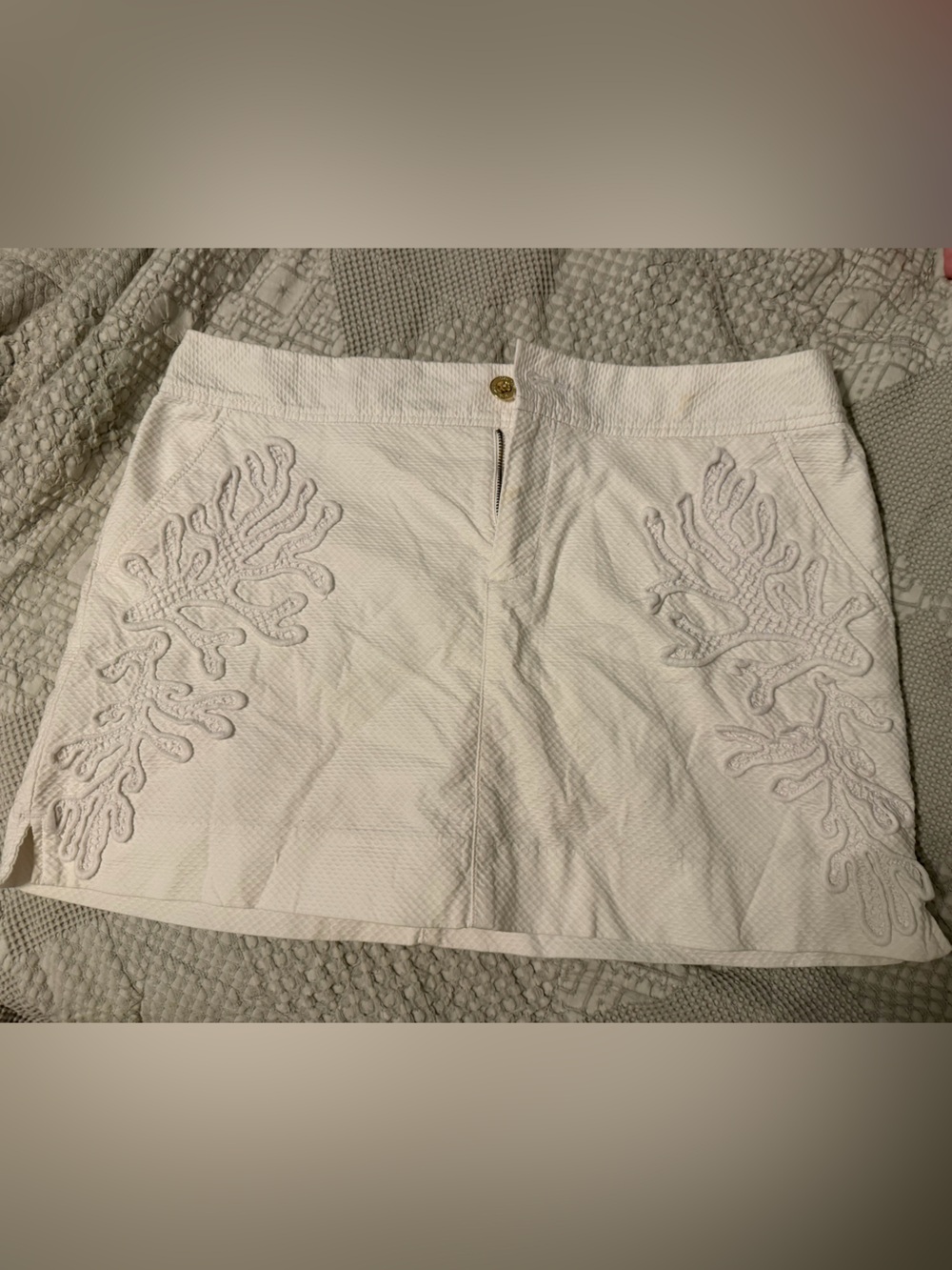 Women’s white Lilly Pulitzer skort